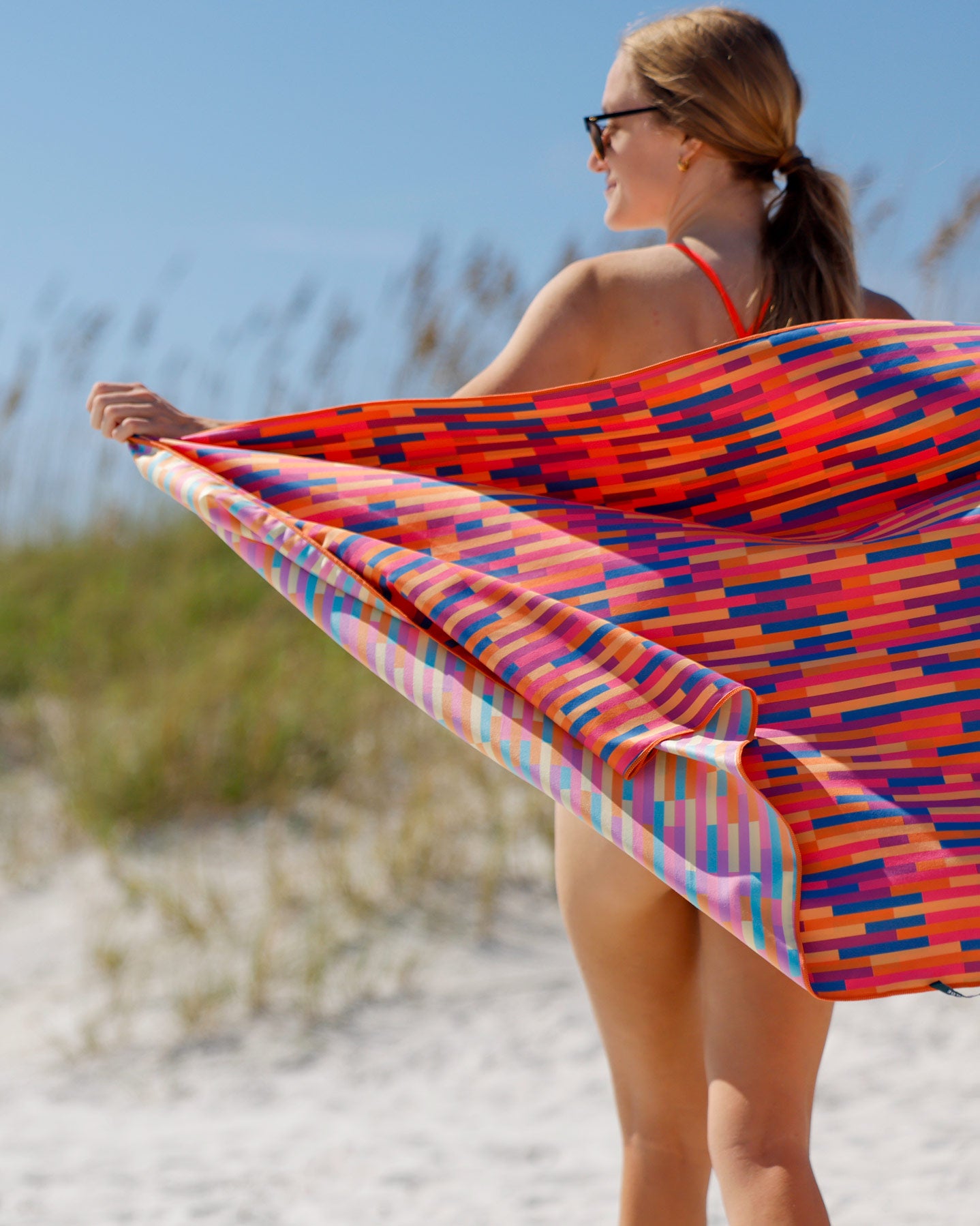 Tropixel Paradise Travel Towel – LUVLY+WILDE